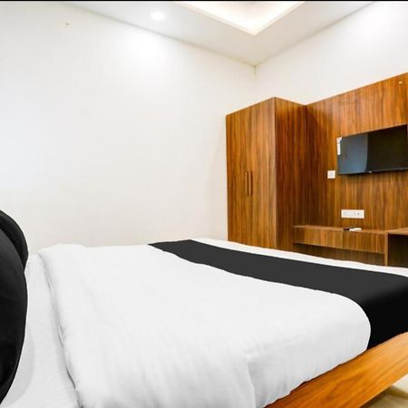 The Grand Blue Hotel Greater Noida Ngoại thất bức ảnh